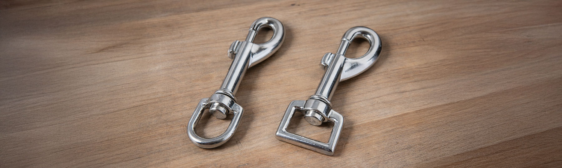 Koppelhakar till hundkoppel