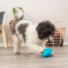 Trixie. Aktivitetsleksak Snack-Spinner. Godisleksak i naturligt gummi.