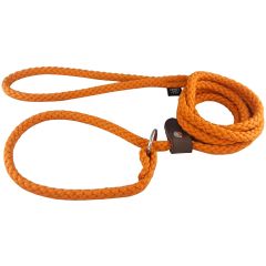 Alac. Alac Retrieverkoppel Orange. Svensktillverkat retriever- och utställningskoppel av hög kvalité.